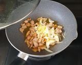 Foto langkah ke 2 dari resep Ayam Mentega Kecap simple dan lezat.