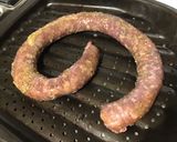 Une image de l'étape 4 de Maxi saucisse artisanale marinée ail,citron et romarin grillée au four.