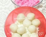 Foto langkah ke 4 dari resep Resep Kue Klepon Merah Putih Anti Gagal.