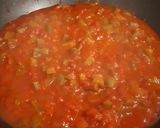 Foto del paso 3 de la receta: Pisto de tomate y pimiento con huevo cocido