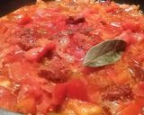 Une image de l'étape 1 de Maquereau frais avec moules,chorizo et tomates.