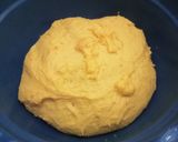 Foto langkah ke 2 dari resep Donat Labu Kuning.