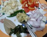 A picture of step 1 of काठियावाड़ी मसाला खिचड़ी (kathiyavadhi khichdi recipe in hindi).