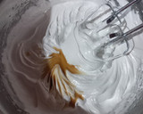 Foto del paso 3 de la receta: Pavlova riquísimas que enamoran