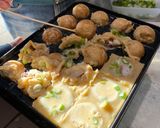 A picture of step 6 of Takoyaki using plain flour / octopus balls 🐙.