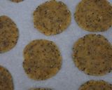 Foto del paso 3 de la receta: Galletitas de harina de garbanzos y chía 🌱crackers y palitos sin gluten, sin balanza ni cortadores