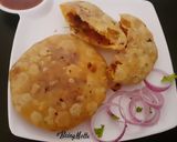 A picture of step 9 of Pyaaz ki Kachori.