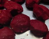 બીટરૂટ પૂરી(beetroot puri recipe in gujarati) રેસીપી સ્ટેપ3ફોટો