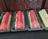 Foto langkah ke 5 dari resep Bolu semangka lezat gurih.