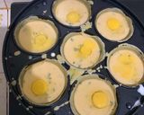 Foto langkah ke 3 dari resep Martabak telor mini.