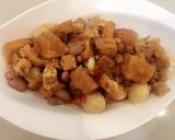 Foto langkah ke 4 dari resep Sambel Goreng Krecek tahu tempe.