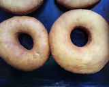 A picture of step 10 of Doughnuts.