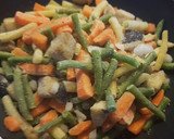 Foto del paso 4 de la receta: Tintorera macerada en papillote en estuche Lékué
