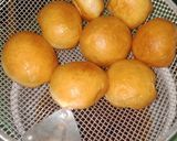 Foto langkah ke 10 dari resep Donat lembut (No Mixer No Ngulen).
