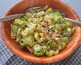 Foto del paso 2 de la receta: Ensalada verde con uvas y nueces