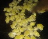 A picture of step 5 of Crispy and crunchy macaroni kurkury.