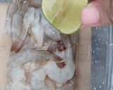 Foto langkah ke 1 dari resep Udang Asam Manis.