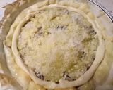 A picture of step 5 of Porcini and potato pie.
