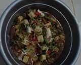 Foto langkah ke 6 dari resep Tumis kikil campur-campur.