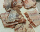 Foto del paso 1 de la receta: Pecho o costillas de cerdo a la miel mostaza