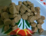 Foto langkah ke 2 dari resep Bola-Bola Mi Mozarella.