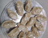 প্যান ফ্রয়েড চিকেন মোমো(pan fried chicken momo recipe in Bengali) রেসিপির ধাপ 8 ছবি