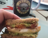 Foto del paso 5 de la receta: Sándwich de aguacate y Pollo
