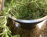Une image de l'étape 3 de 🪹🍃Tapenade olive 🫒 noire herbes 🌿 de Provence🌶️🪻piment oiseau🌶️.