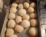 Foto del paso 7 de la receta: Bizcochos de limón y pasas de uva