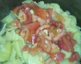 A picture of step 3 of Aloo ki tarkari.