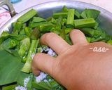 Foto langkah ke 5 dari resep Tumis genjer bunga temu.