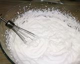 A picture of step 7 of No bake Raspberry cheese cake.