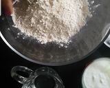A picture of step 1 of Moringa paratha.