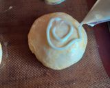 Foto del paso 5 de la receta: Bollitos con leche condensada