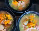 Hình bước làm 5 của món Canh bí đỏ giò heo