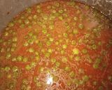 A picture of step 5 of Aloo mater ka simple salan.