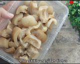 Foto langkah ke 1 dari resep Tumis kikil pedas.
