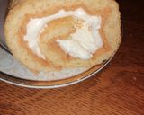 Φωτογραφία βήματος 5 της συνταγής Swiss roll (κορμός παντεσπάνι με σαντιγί και γκανάς) 🤤