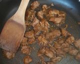 A picture of step 4 of Birria Revolcada.