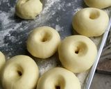 Foto langkah ke 7 dari resep Donat kentang empuk banget..😍😍.