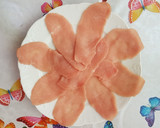 Foto del paso 4 de la receta: Lomo rebozado con guarnición