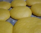 Foto langkah ke 8 dari resep Donat labu kuning.