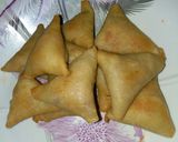 A picture of step 7 of Chicken samosa.