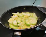 金沙絲瓜煨麵 / 濃厚感美味素食的食譜步驟2照片