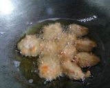 Foto langkah ke 3 dari resep Perkedel ayam saus dimsum.