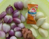 Foto langkah ke 2 dari resep Tumis buncis cabe hijau.