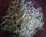 Foto langkah ke 3 dari resep Tumis Kangkung Tauge.