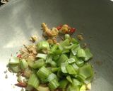 Foto langkah ke 4 dari resep Tumis Pakcoy Rebon.