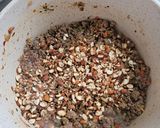 Foto del paso 5 de la receta: Relleno de carne con almendras