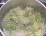 Foto del paso 1 de la receta: Romanescu con bechamel, queso y pesto